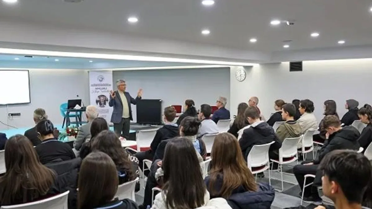 Kayseri Talas Yazar Okulu’nun konuğu Ahmet Sıvacı