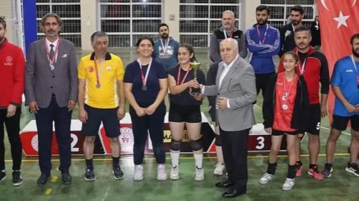 Mardin Yeşilli’de Cumhuriyet Kupası heyecanı