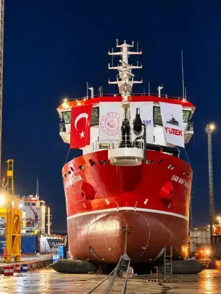 Yerli tarama gemisi UAB Mavi Vatan suya indirildi