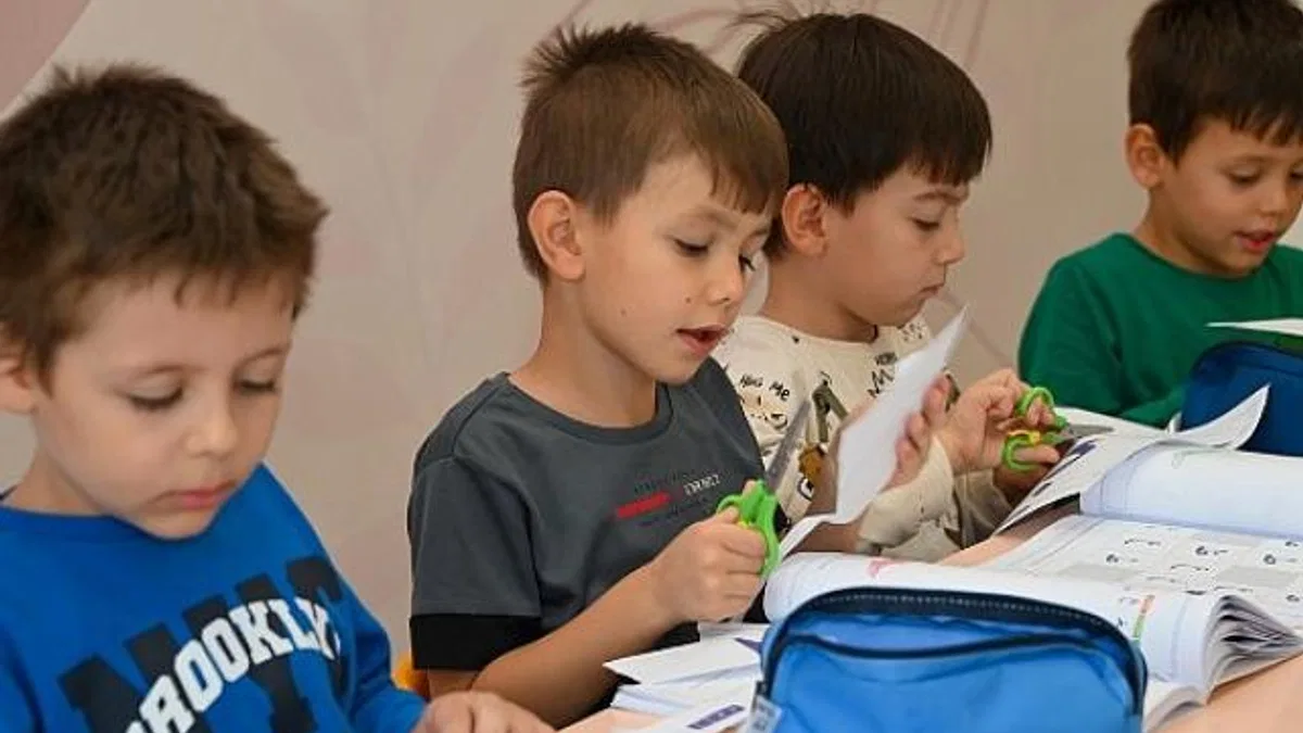 Selçuklu Belediyesi, Selçuklu Sanat, Eğitim, Teknoloji ve Atölye Programları (SETAP) kapsamında faaliyetlerini sürdüren Hatice Hatun Çocuk Mektebi’nde yeni dönem eğitimleri devam ediyor