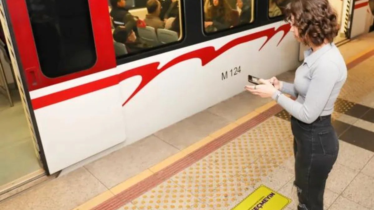 Narlıdere’den İzmir Metrosu’nda güçlü mesaj