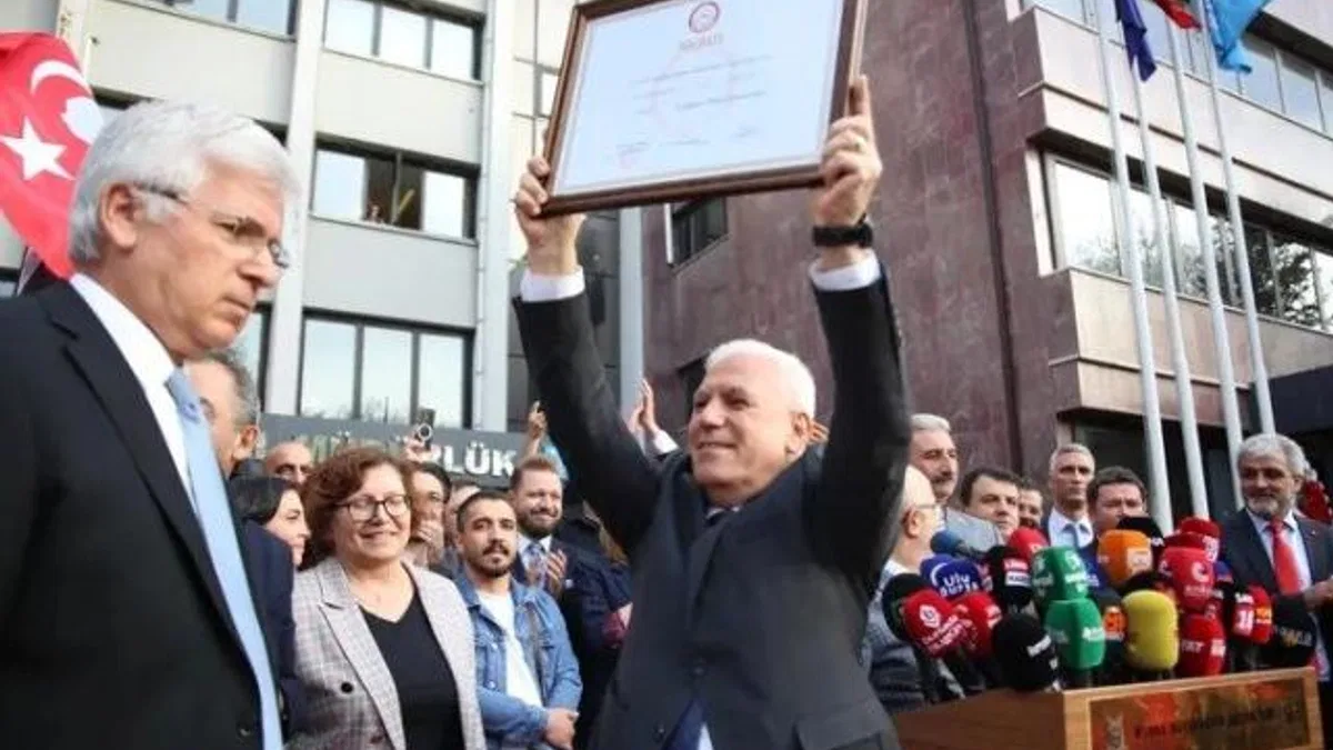Başkan Bozbey geçmişin izlerini sildi