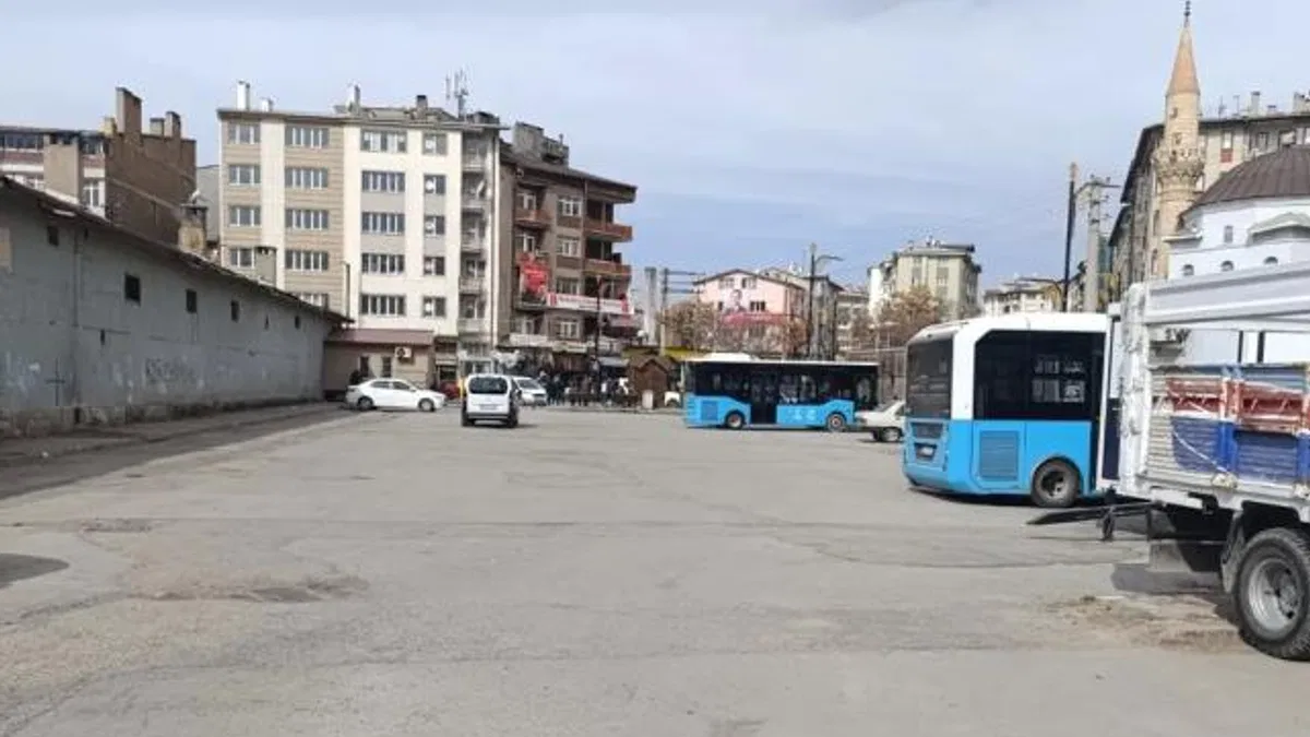 Sivas’ta geleneksel bayram pazarı tekrar kuruluyor