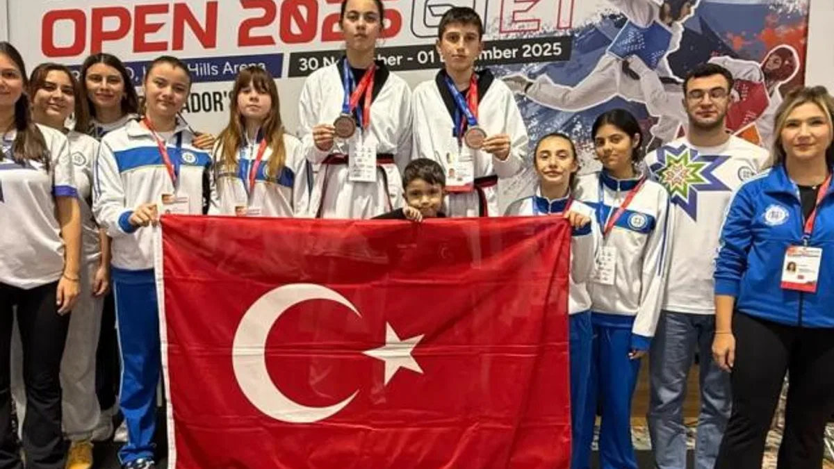 Muğlalı tekvandocular Bosna Hersek’te madalyaları topladı
