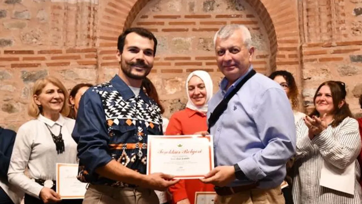 Osmangazi’de ritim atölyesi kursiyerleri sertifikalarını aldı
