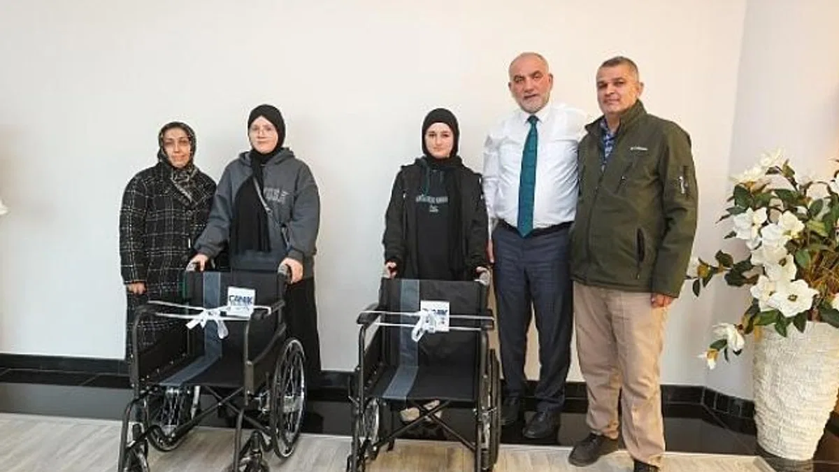 Canik Belediye Başkanı İbrahim Sandıkçı, “Toplumsal farkındalıkla tüm engelleri aşabiliriz” dedi.