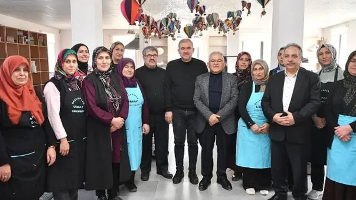Kayseri Büyükşehir’den kadın kooperatifine ziyaret
