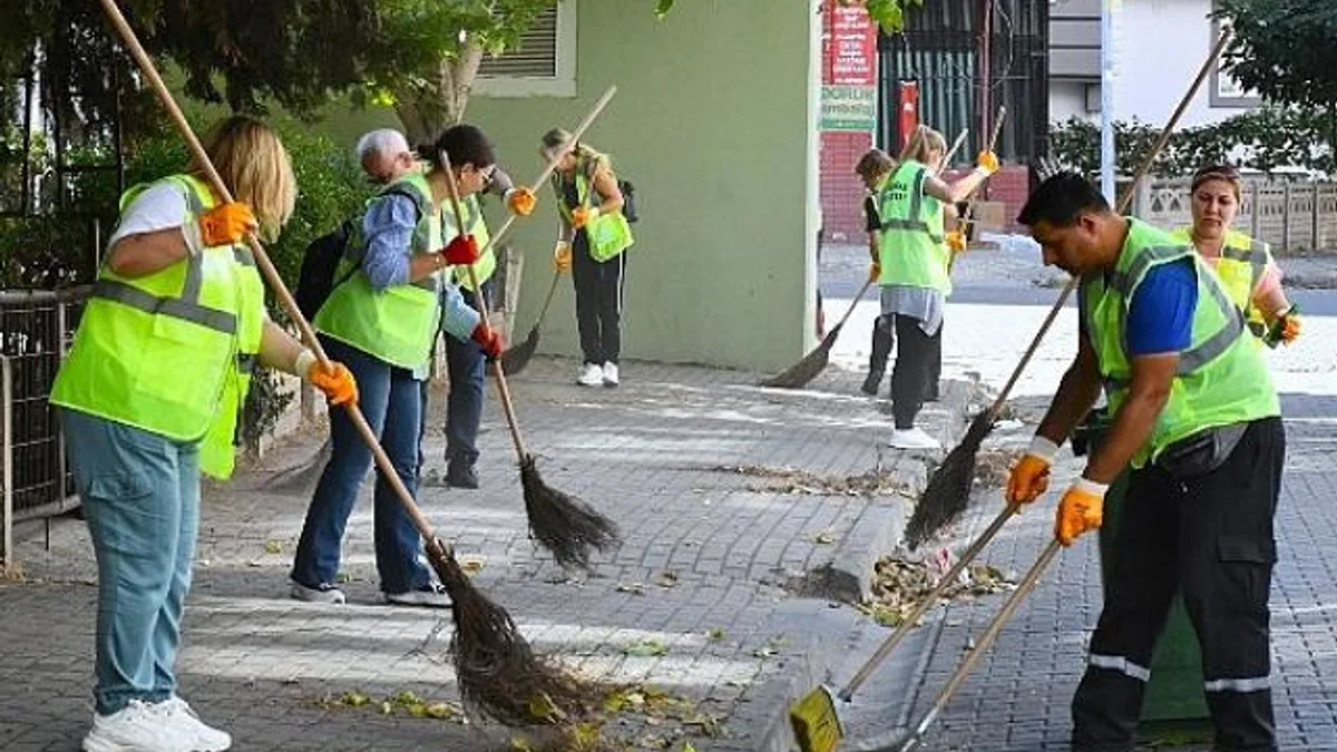 Lüleburgaz’da ‘Temiz Sokaklar Mutlu Yarınlar’ kampanyası sürüyor
