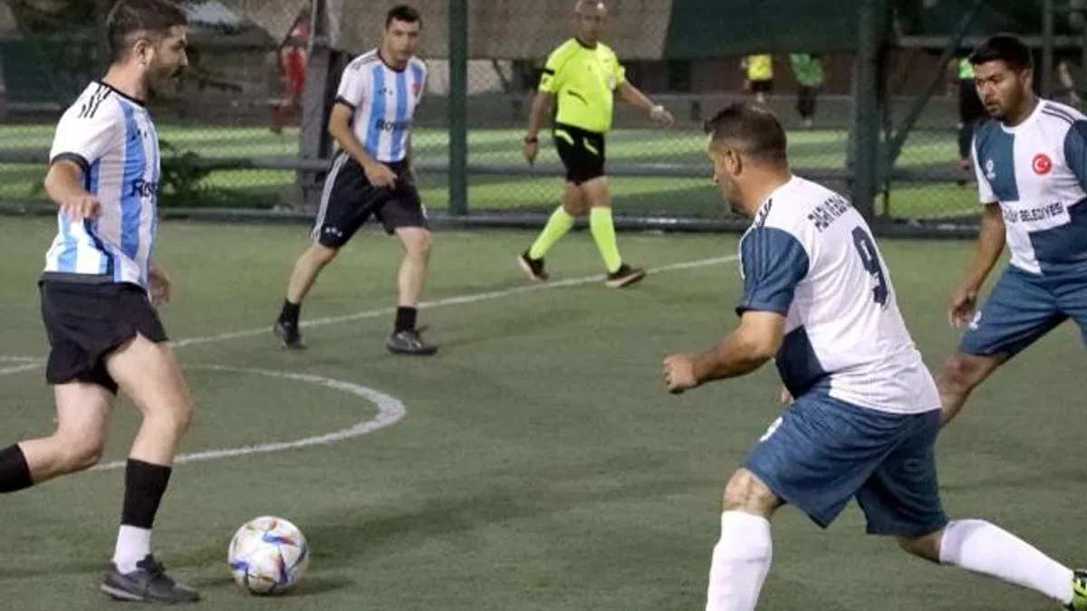 Konya Karatay’da ‘birimler arası’ futbol turnuvası