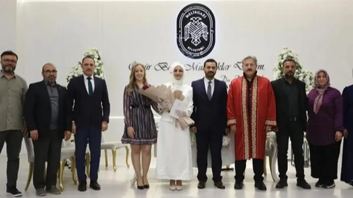 Kayseri Melikgazi’de bir günde 60 nikah