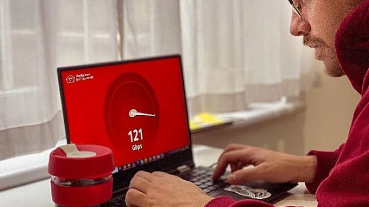 Vodafone’dan fiberde Türkiye rekoru: 100G PON ile saniyede 121 Gigabit