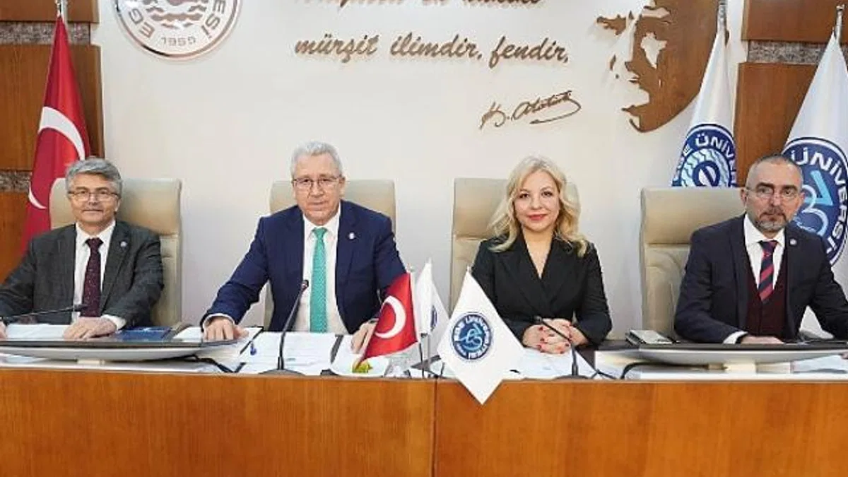 Rektör Prof. Dr. Budak, EÜ Ailesinin yeni yılını kutladı