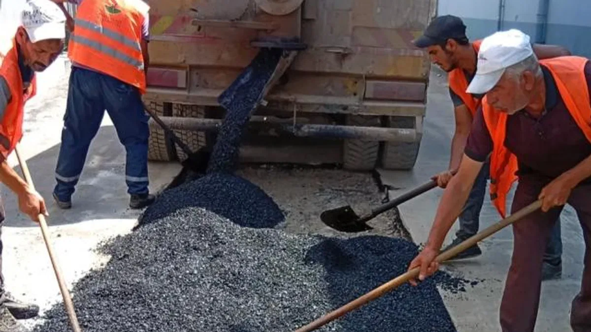 Bursa Osmangazi Belediyesi’nden yol seferberliği