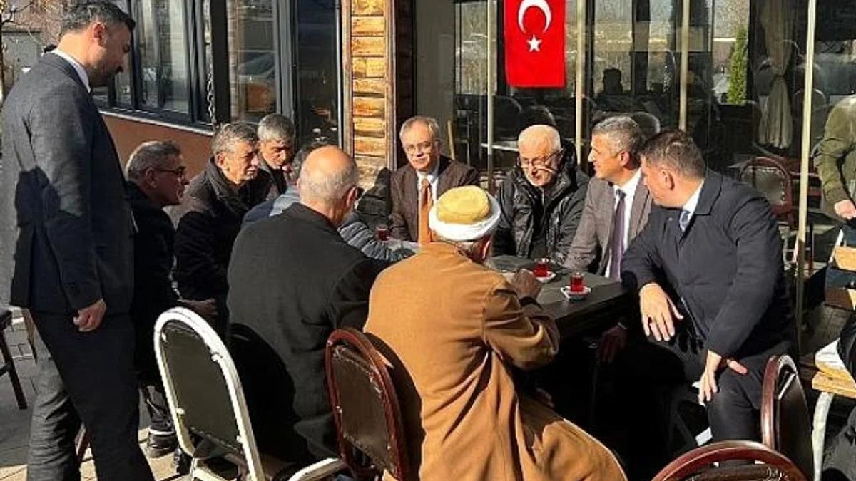 Genel Sekreter Baraçlı, Kartepe’de vatandaşlarla buluştu