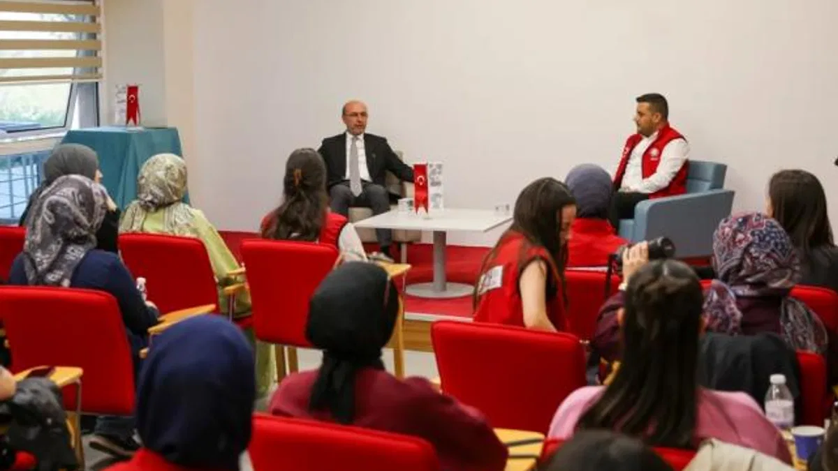 Konya Selçuklu Gençlik Merkezi’ne ziyaret