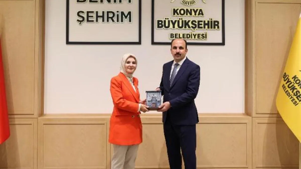 Aile ve Sosyal Hizmetler Bakanı Göktaş Başkan Altay’ı ziyaret etti