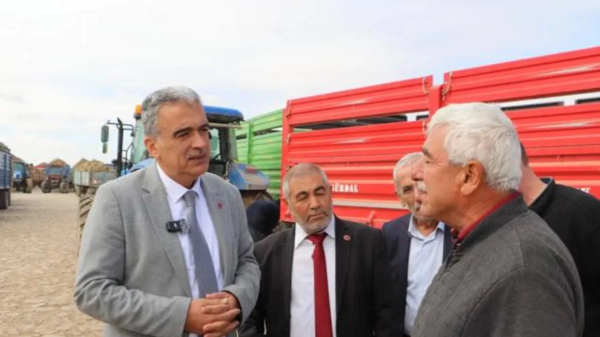 Konya’da Demirel çiftçilerin sorunlarını dinledi