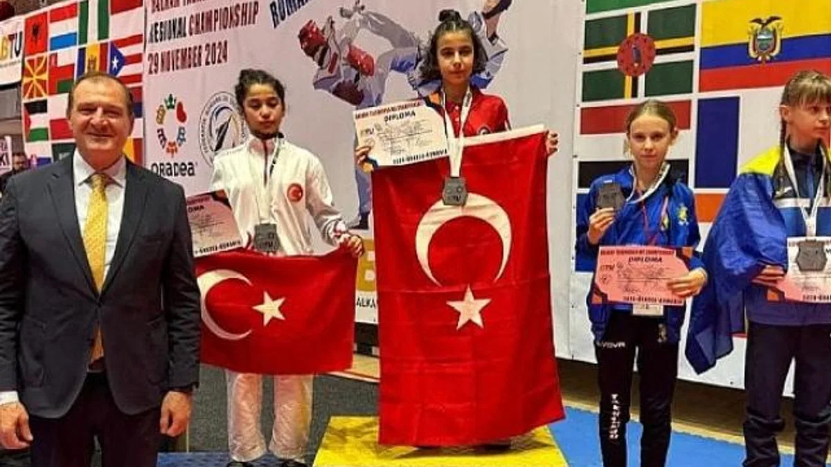 Büyükşehir Belediyesporlu Fatma Azra Balkan Şampiyonu Oldu