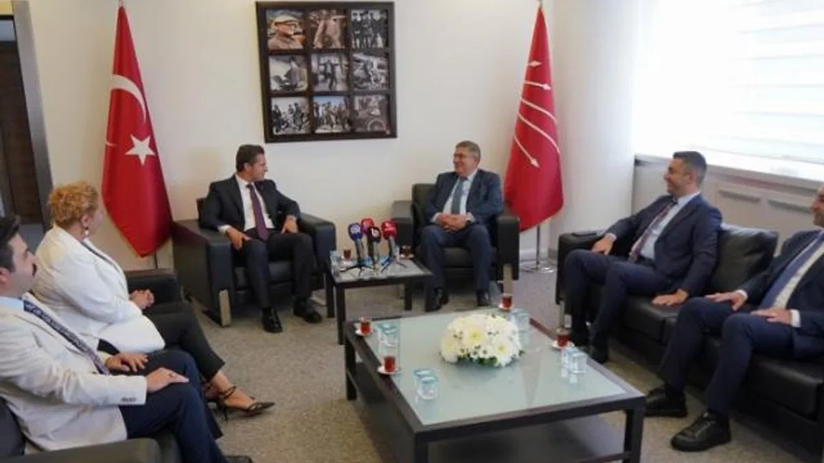 DEVA Partisi heyeti, siyasi partilerle bayramlaştı