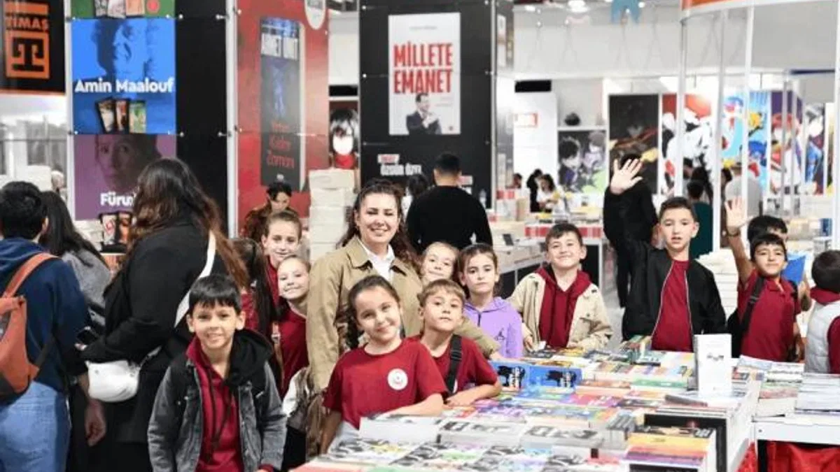 Balıkesirli öğrencilerden kitap fuarına tam not