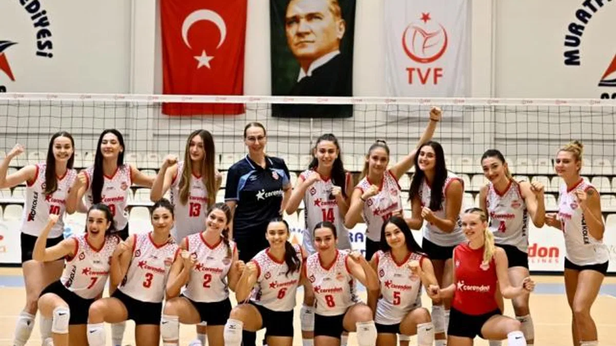 Muratpaşa’nın Sultanları çıkışını sürdürüyor