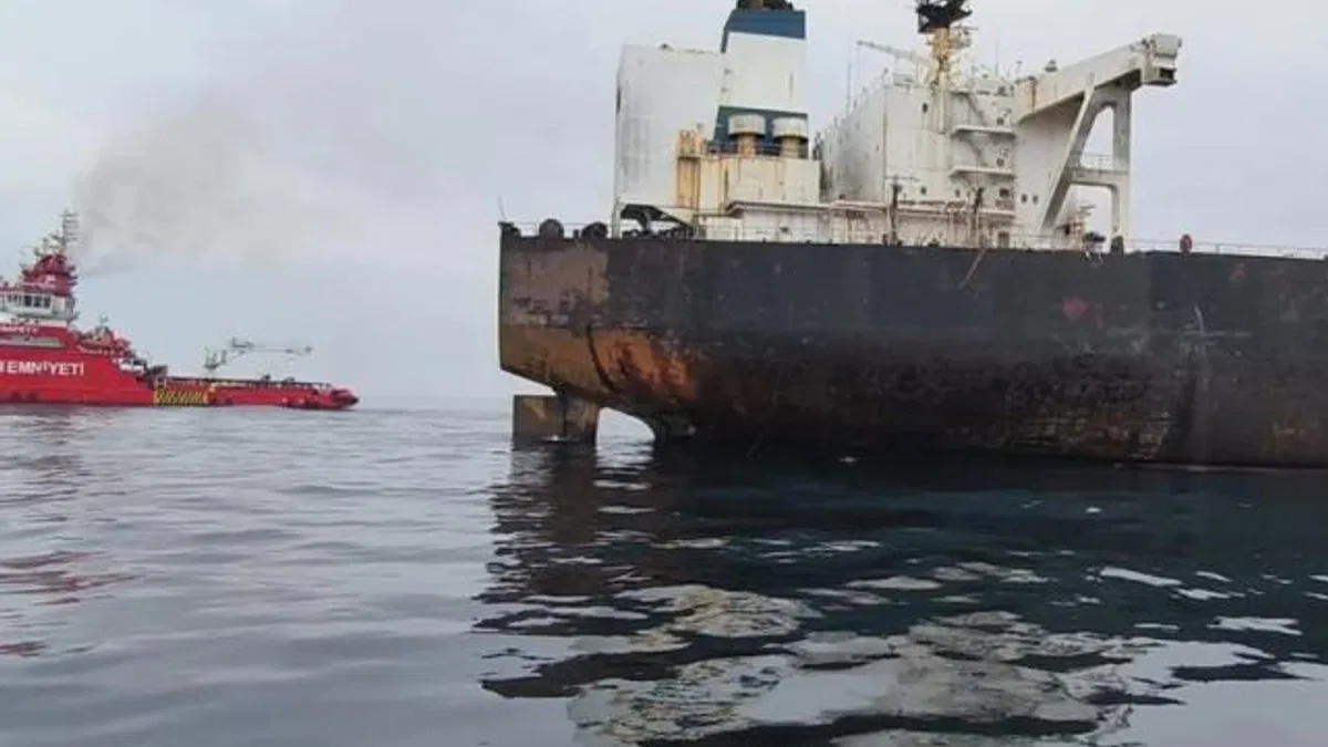 Karadeniz’de patlama yaşayan ‘KAIROS’ta yangın söndürüldü… VIRAT’ın çeki operasyonu sürüyor