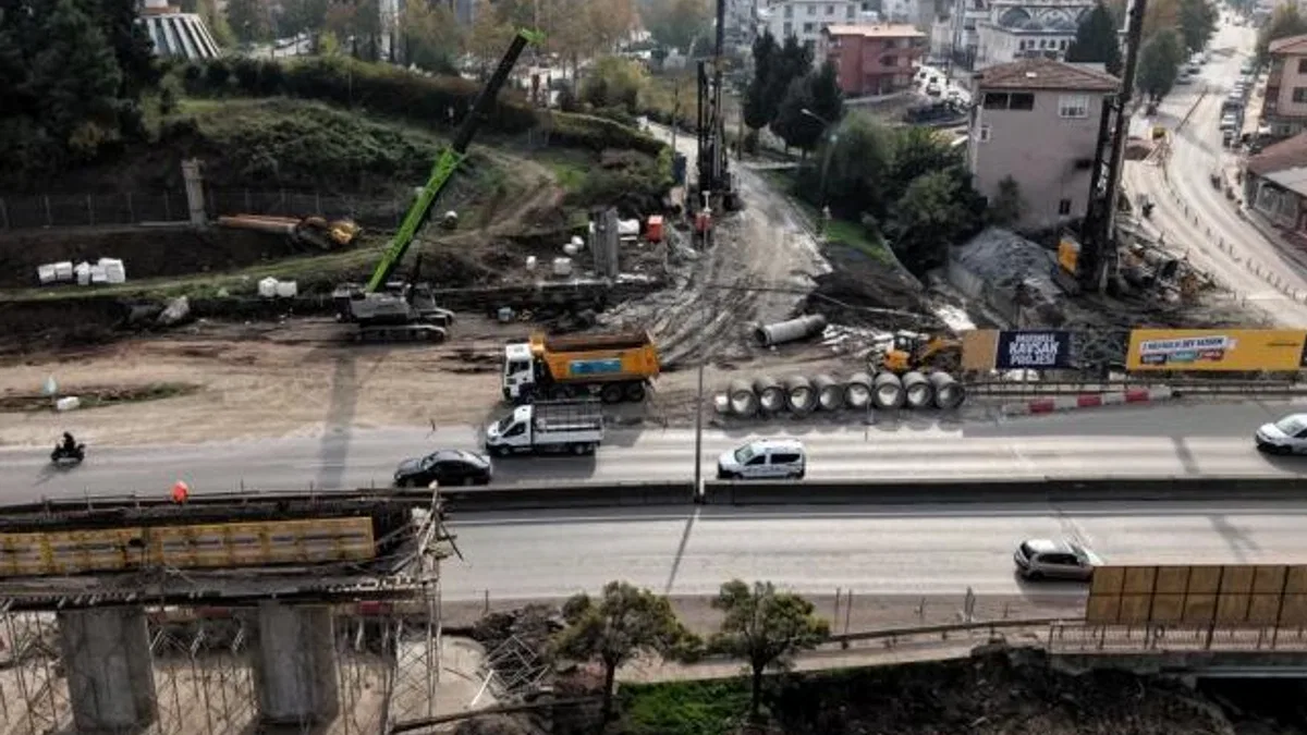 Kocaeli’de dev projede köprünün ilk ayağı göründü