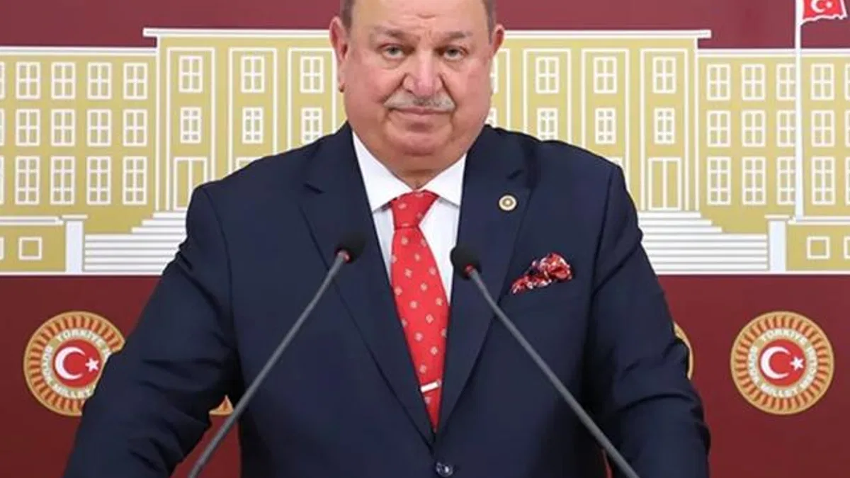 Yeniden Refahlı Bekin’den Tom Barrack tepkisi