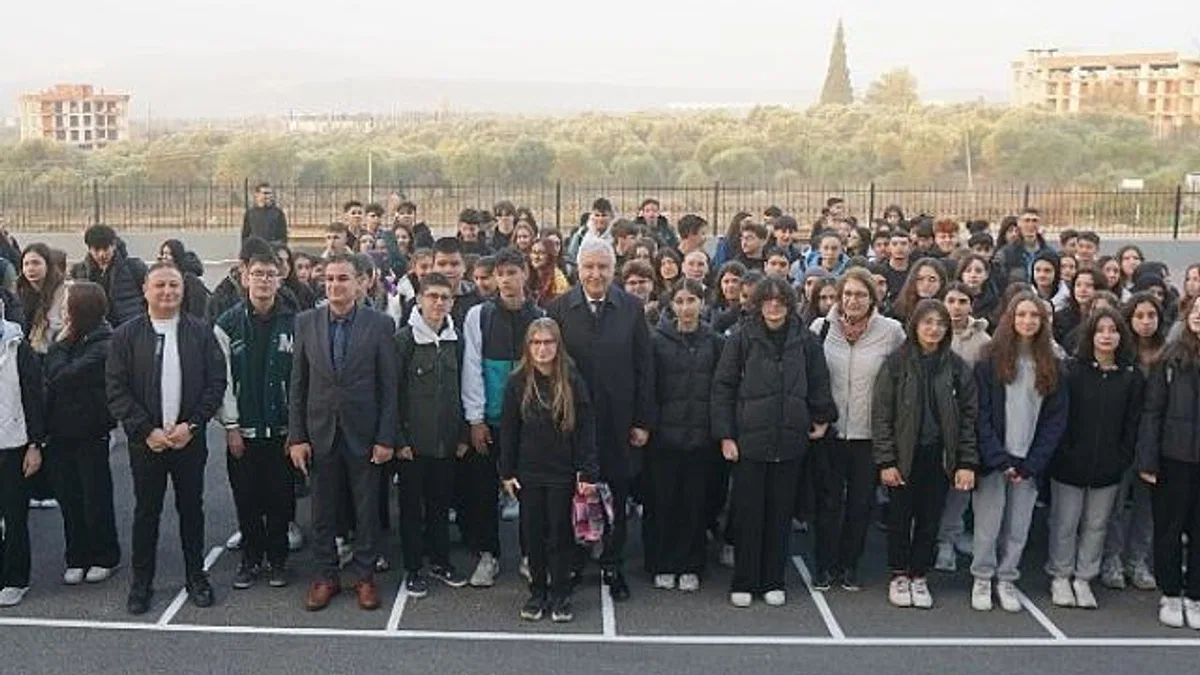 Ulucak Hasan Türkmen Anadolu Lisesi’nde İlk Ders Zili Çaldı