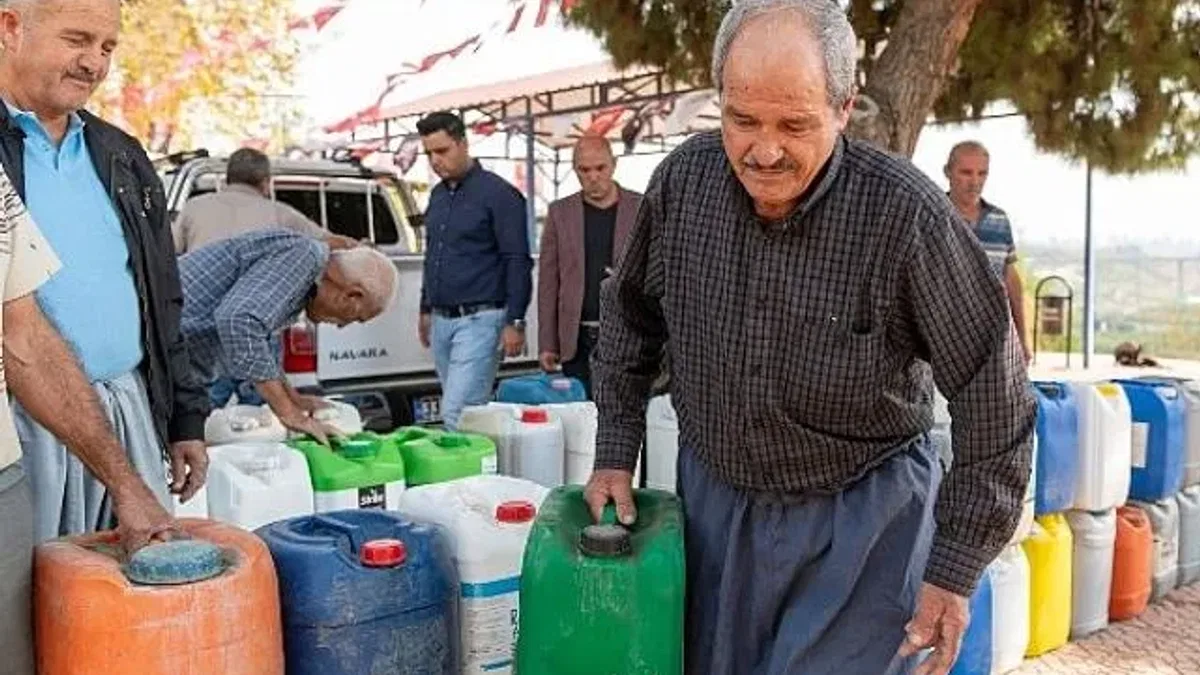 Yenişehir Belediyesi üreticilere solucan gübresi desteğini sürdürüyor