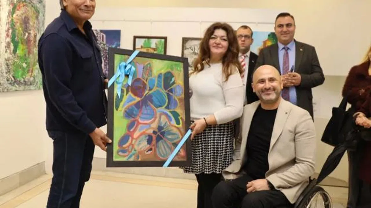 Bursa’da özel ressamlardan sergi