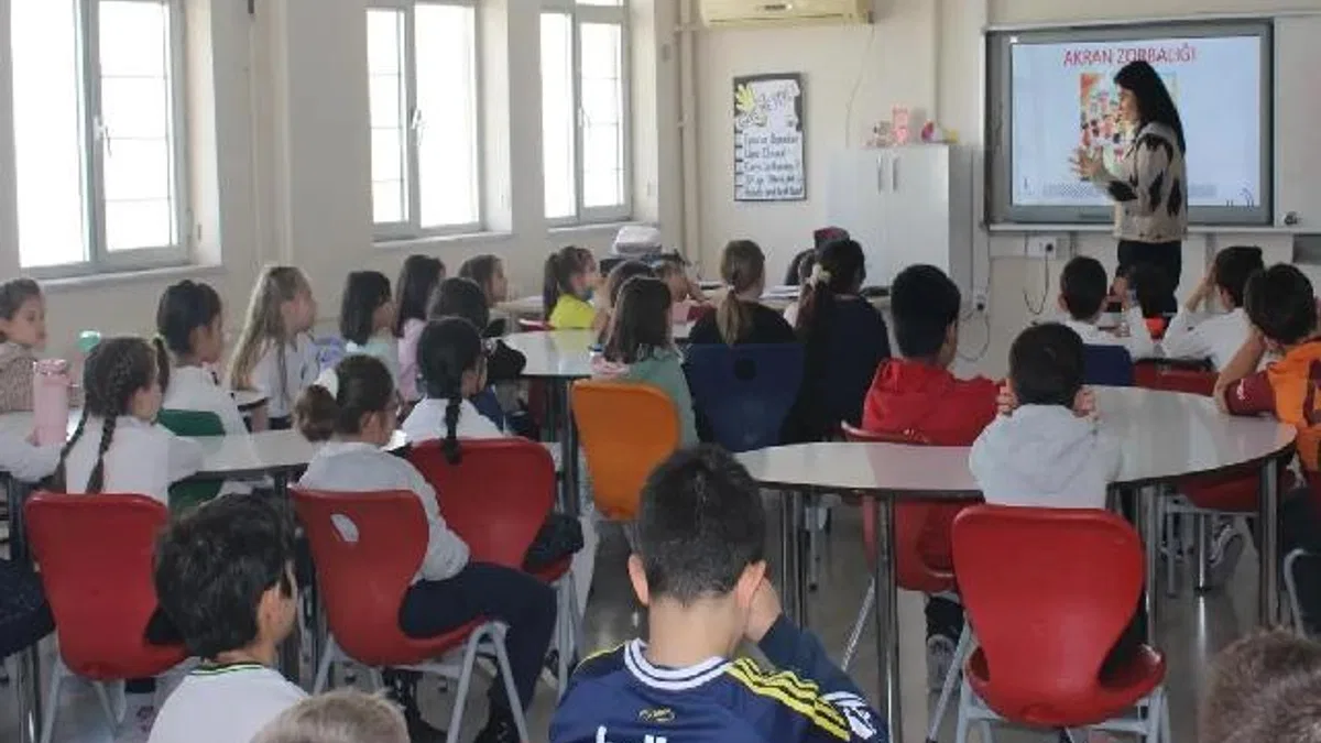 Aliağa ve Bergama’da akran zorbalığı ve şiddete karşı nezaket eğitimi