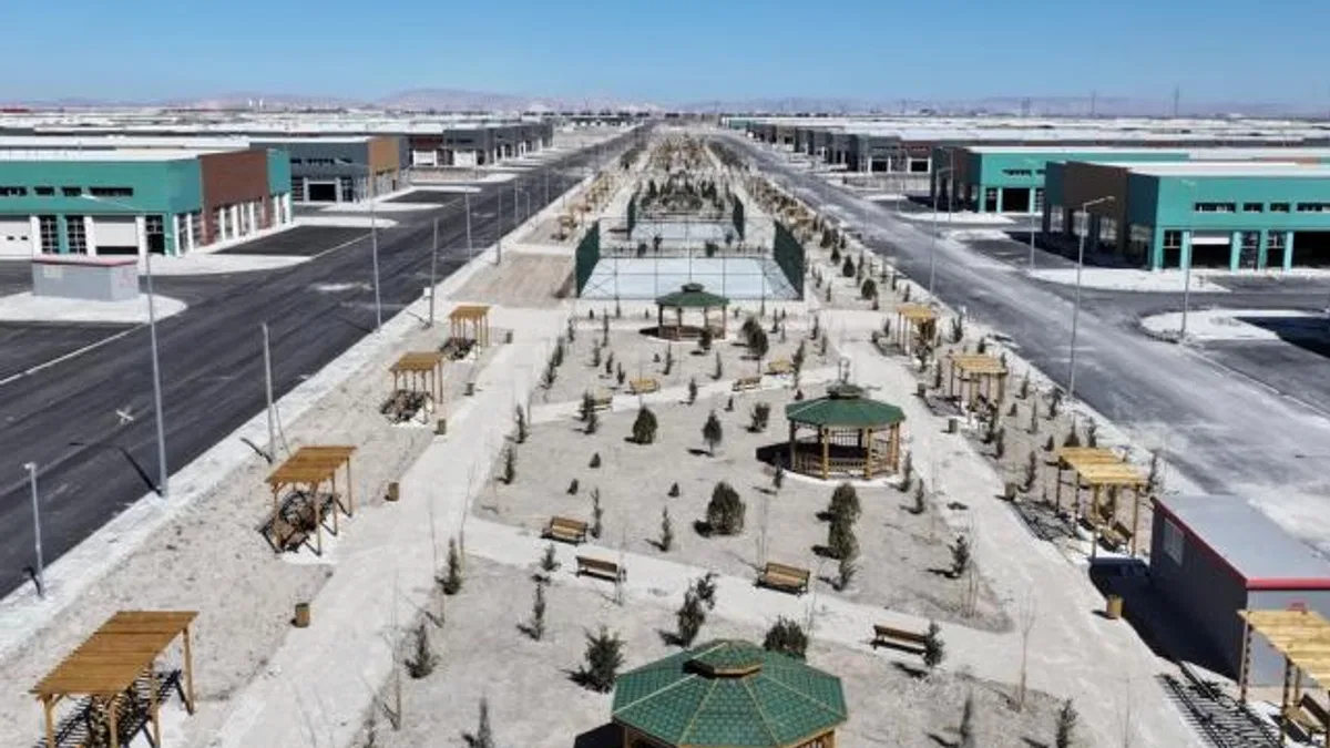 Konya’da yerel yönetim ve merkezi hükümetin ortak eseri… Sanayi Sitesi bu yıl tamamlanıyor