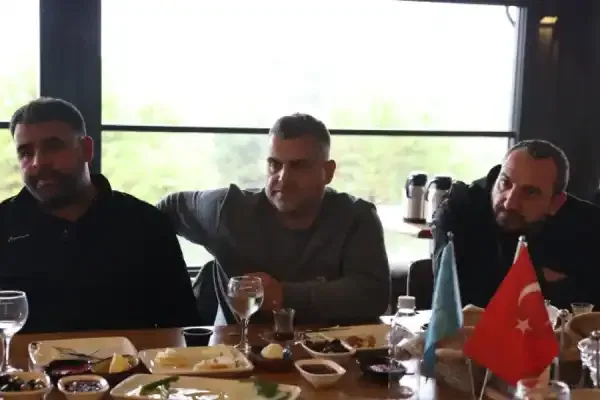 Nilüfer belediye başkanı Bursaspor taraftarlarıyla buluştu