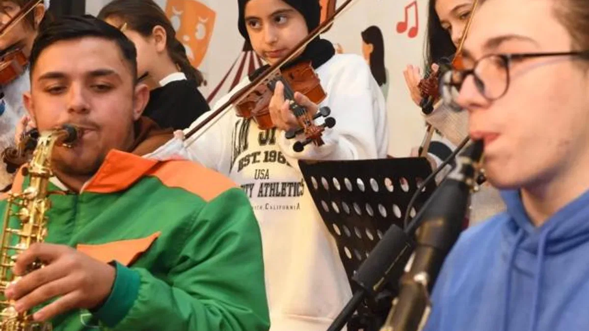 Bursa’da Gençlik Orkestrası ve Korosu’ndan öğrencilere tatil konseri