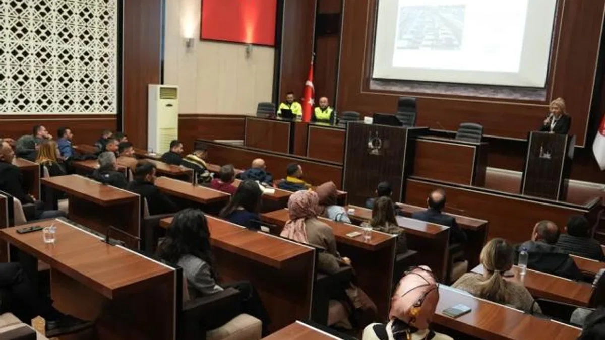 Ankara Keçiören Belediyesi’nde hizmet içi ‘trafikte güvenli sürüş’ eğitimi