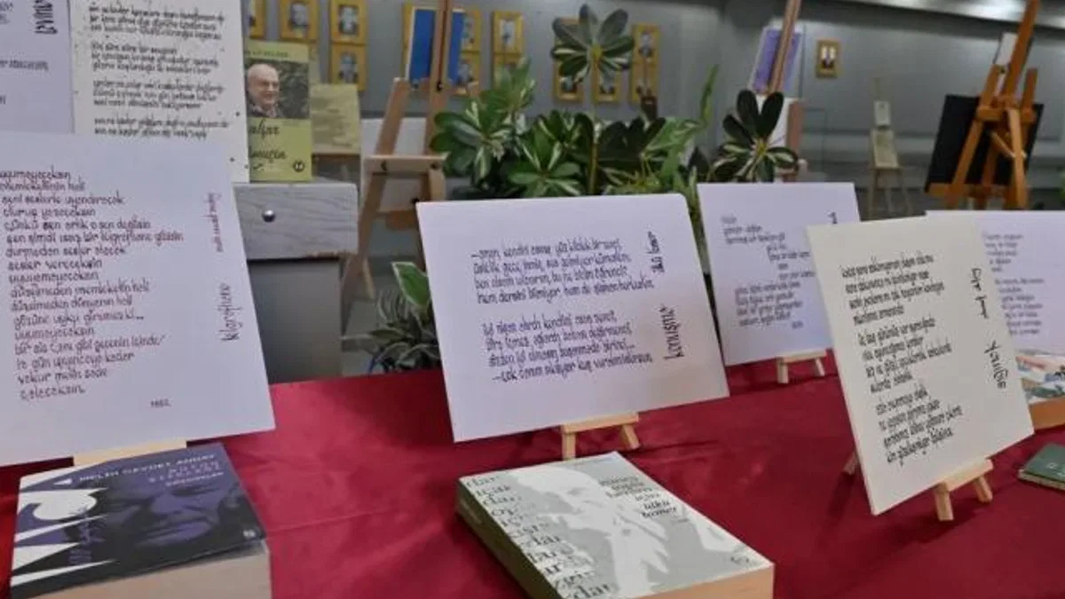 Manisa’da şiir ve kaligrafinin büyüleyici buluşması