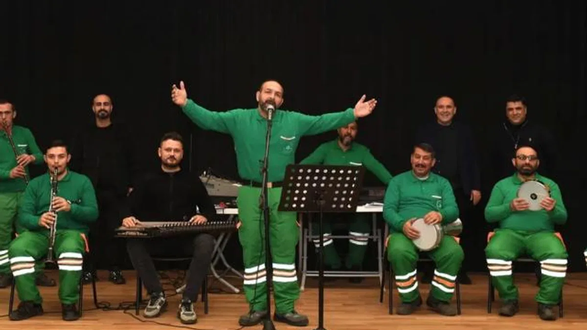 Bursa’da temizlik işçileri kurdukları orkestra ile konser verecek