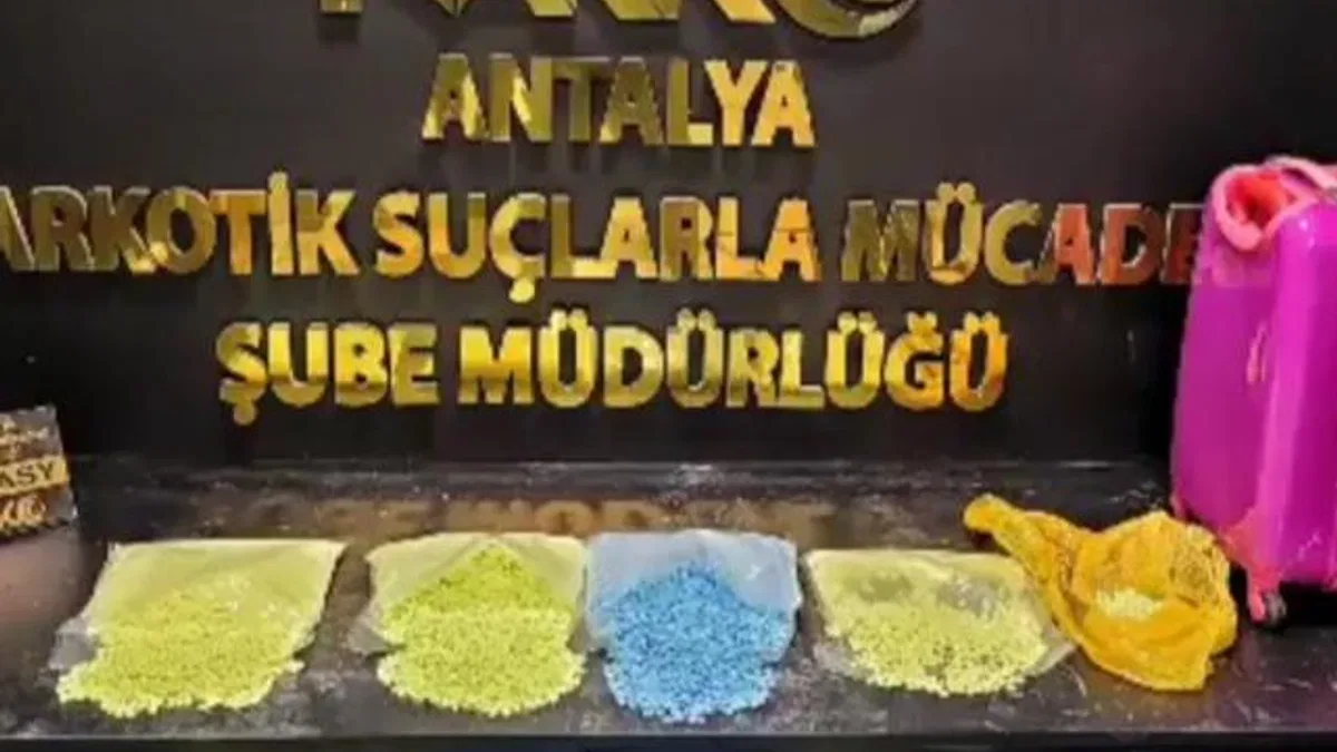 Antalya’da 15 bin ecstasy ele geçirildi
