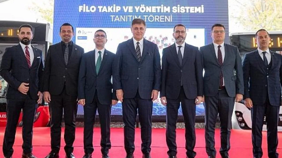 Başkan Tugay: Göstermelik şovlarla milliyetçilik taklidi yapanlardan değiliz