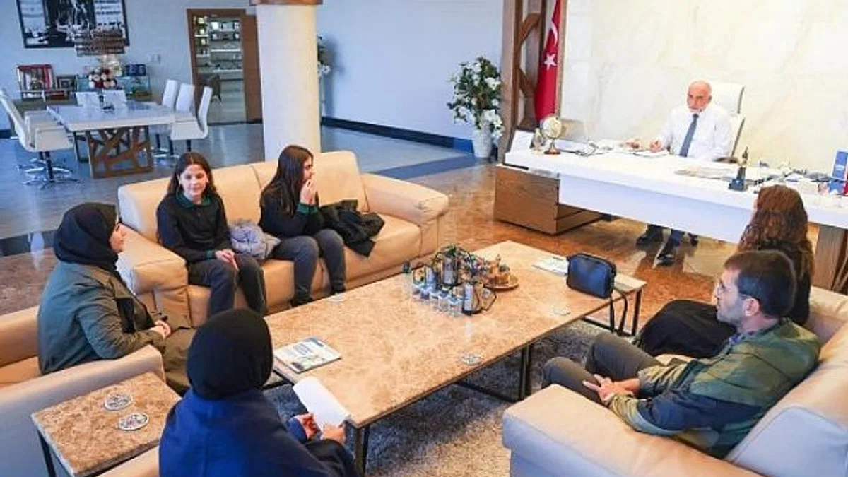 Öğrenciler Sordu Başkan İbrahim Sandıkçı Cevapladı