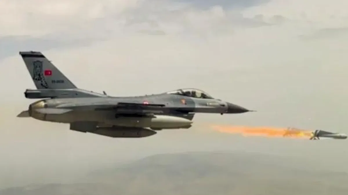 181. Filo’dan tam isabet… İlk kez eş zamanlı Maverick Füzesi atışı