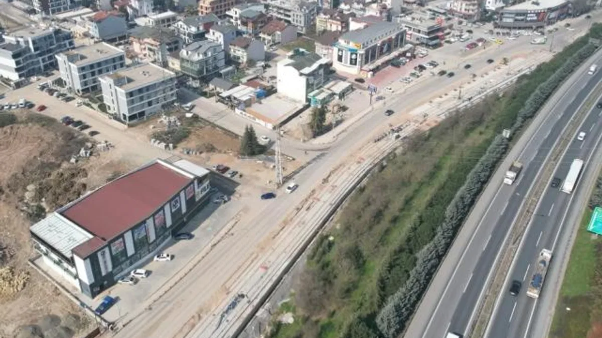 Kocaeli Büyükşehir, trafiğe kapatılan menfezde çalışmalarını tamamladı