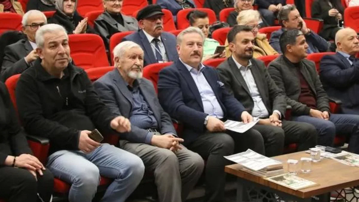 Kayseri Melikgazi’de mısralar konuştu