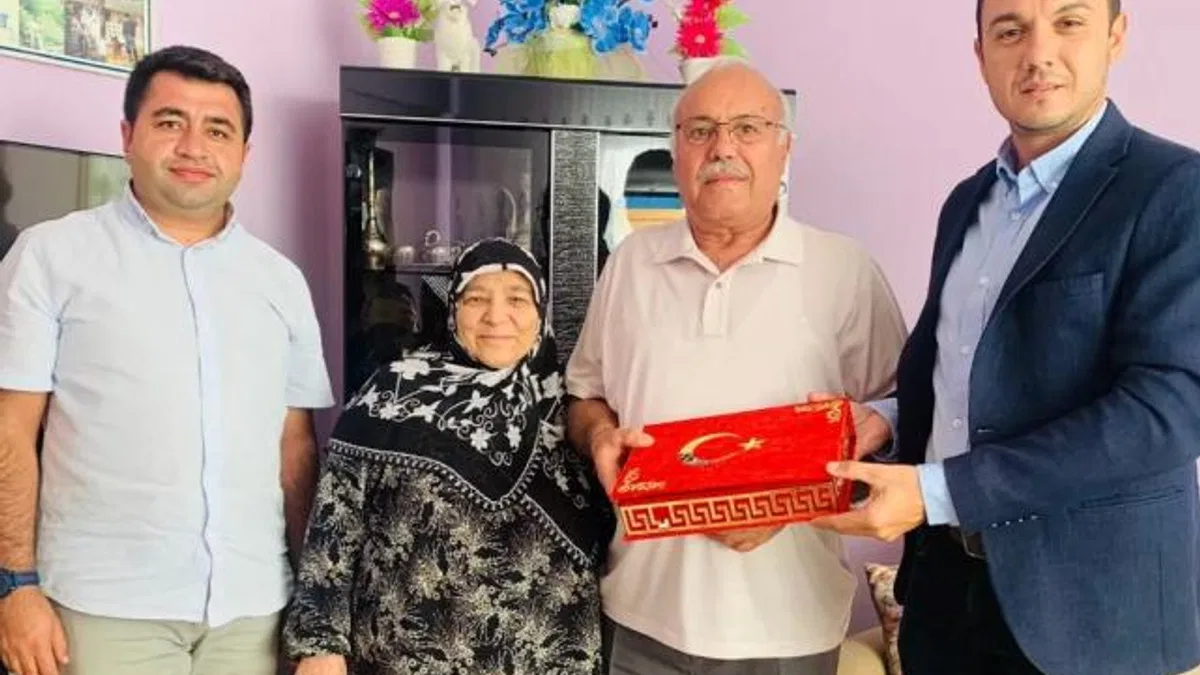 İzmit Belediyesi’nden Kıbrıs gazilerine vefa ziyareti