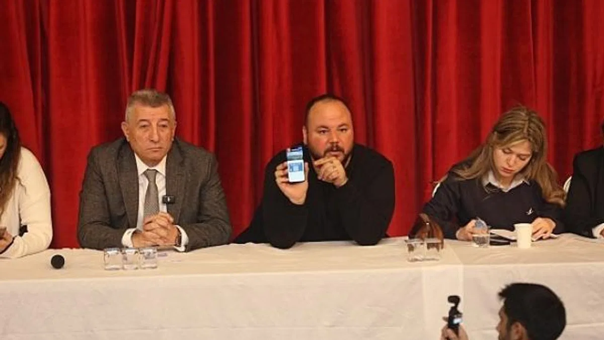 GÜZELKART’ a Güzelbahçeli esnaflardan tam destek