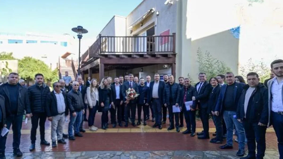 Başkan Tugay İzmir Seferihisar muhtarlarıyla buluştu