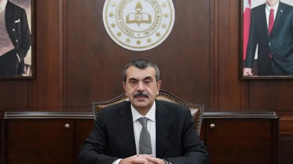 Bakan Tekin: Çocuklarımız ulusal egemenliğimizin güvencesi