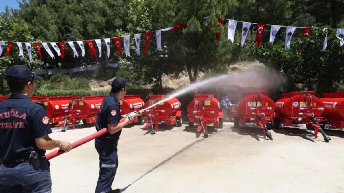 Muğla Büyükşehir yangın filosunu güçlendirdi