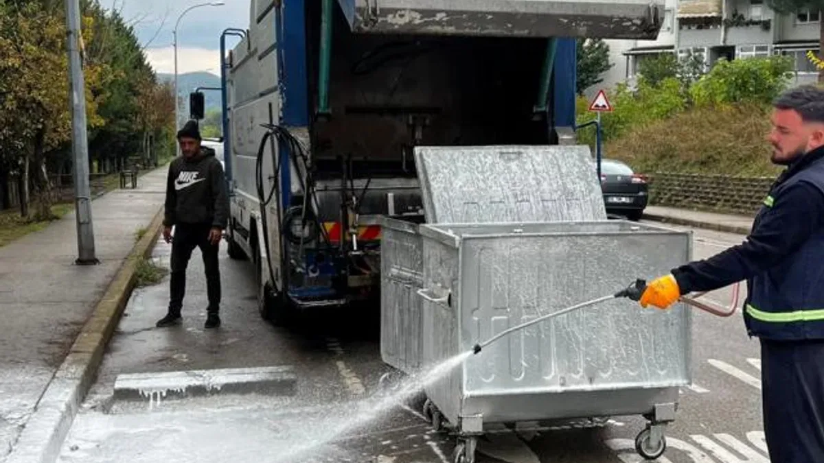 Kocaeli’de Gölcük Belediyesi’nden hijyen atağı